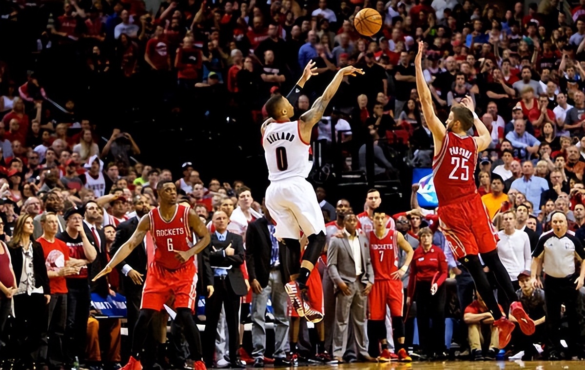 利拉德坚守开拓者,利拉德长文感谢波特兰