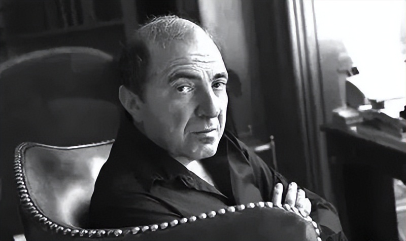 老梁讲解普京收拾寡头,普京如何收拾寡头的