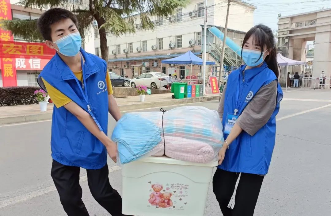 2022级“小萌新”~湖南科技职业学院欢迎你