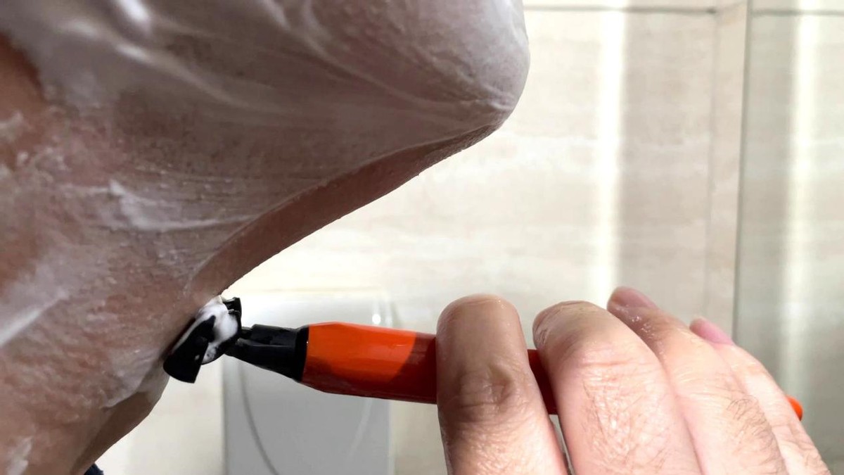 焕醒星洞剃须刀测评,焕醒小飞碟剃须刀