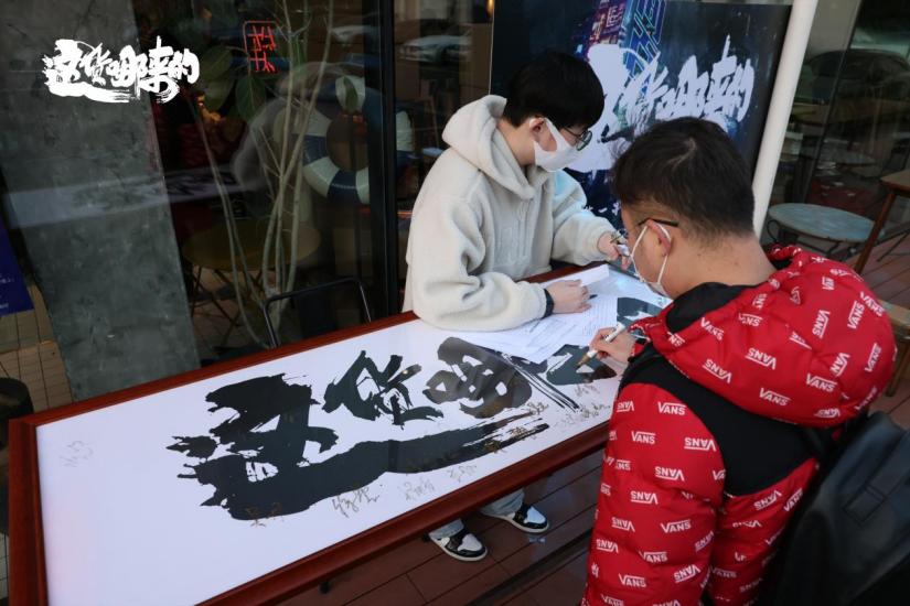 灏忓崠瀹跺繀鐭ョ殑琛屼笟鍐呭箷,灏忓崠瀹剁殑鍞竴鍑鸿矾灏辨槸閫夊搧