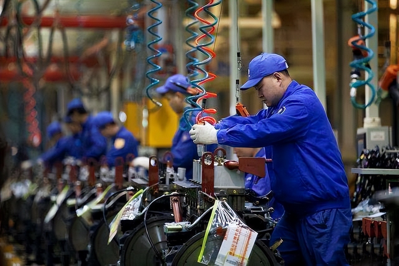 中国经济奇迹是如何实现的？还能持续多久？