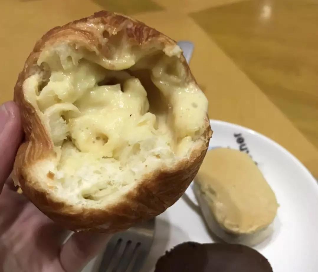 特别爱吃面包是什么原因,特别爱吃面包是什么体验