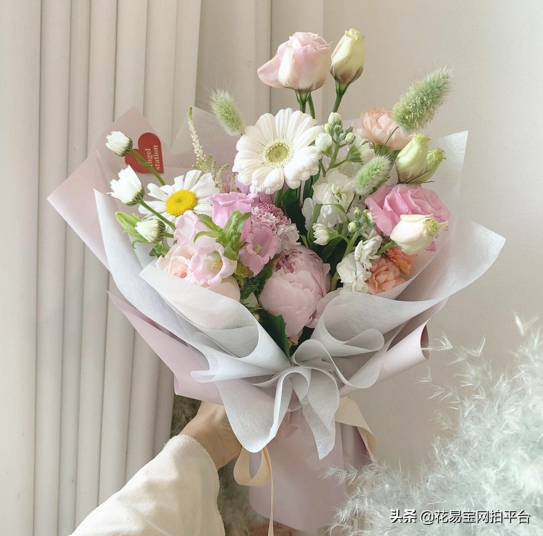 情人节送花送什么最好,情人节送花什么花可以放的时间长