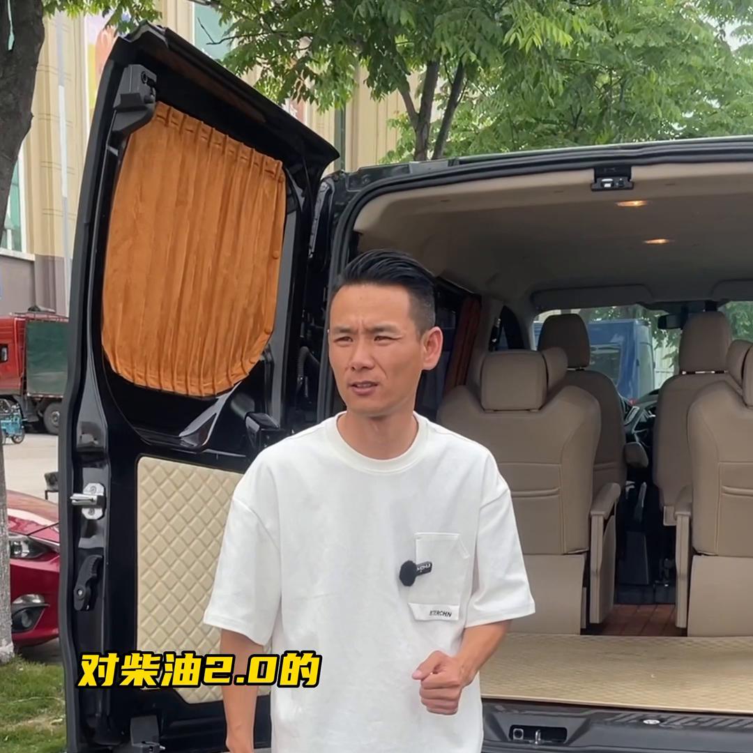 福特二手新全顺商旅车测评,二手最新款福特新全顺价格