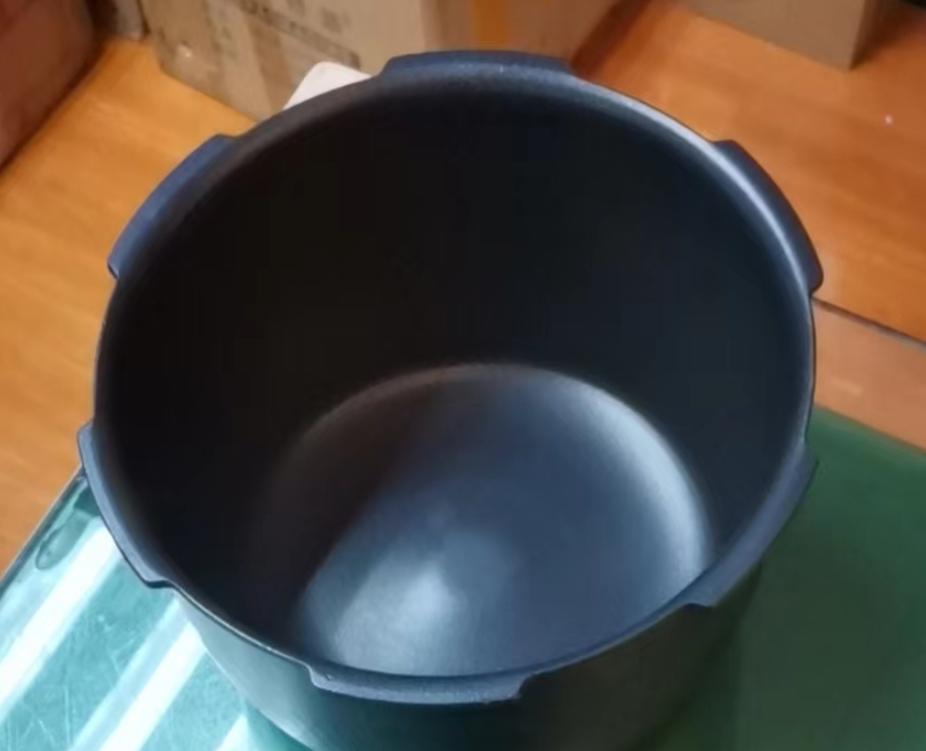韩国电饭煲内胆涂层破了能用吗,进口电饭锅内胆涂层修复