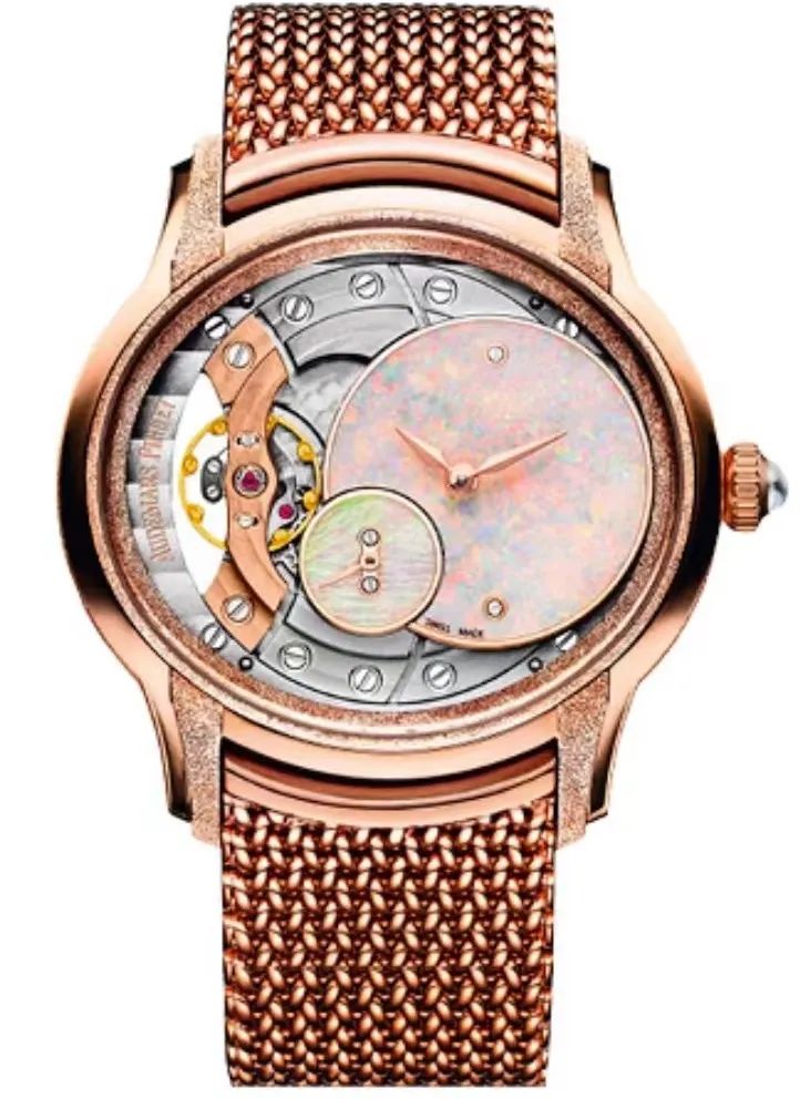 宝石也开始内卷了？做成珠宝or腕表，你Pick哪一个？