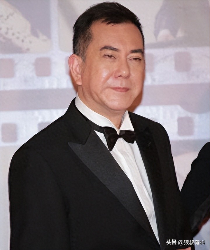 诋毁祖国、支持港独、端碗骂娘，盘点那些已经被曝光的劣迹艺人