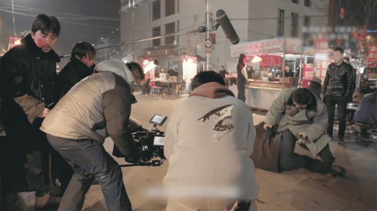 今年第一部黑马片:全员草根,无数明星热捧