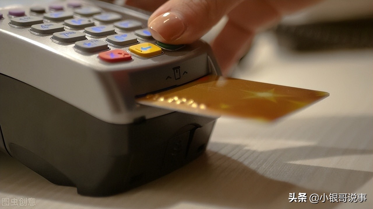 补办银行卡可以和原来卡号一样吗,补办银行卡可以保留原来的卡号吗