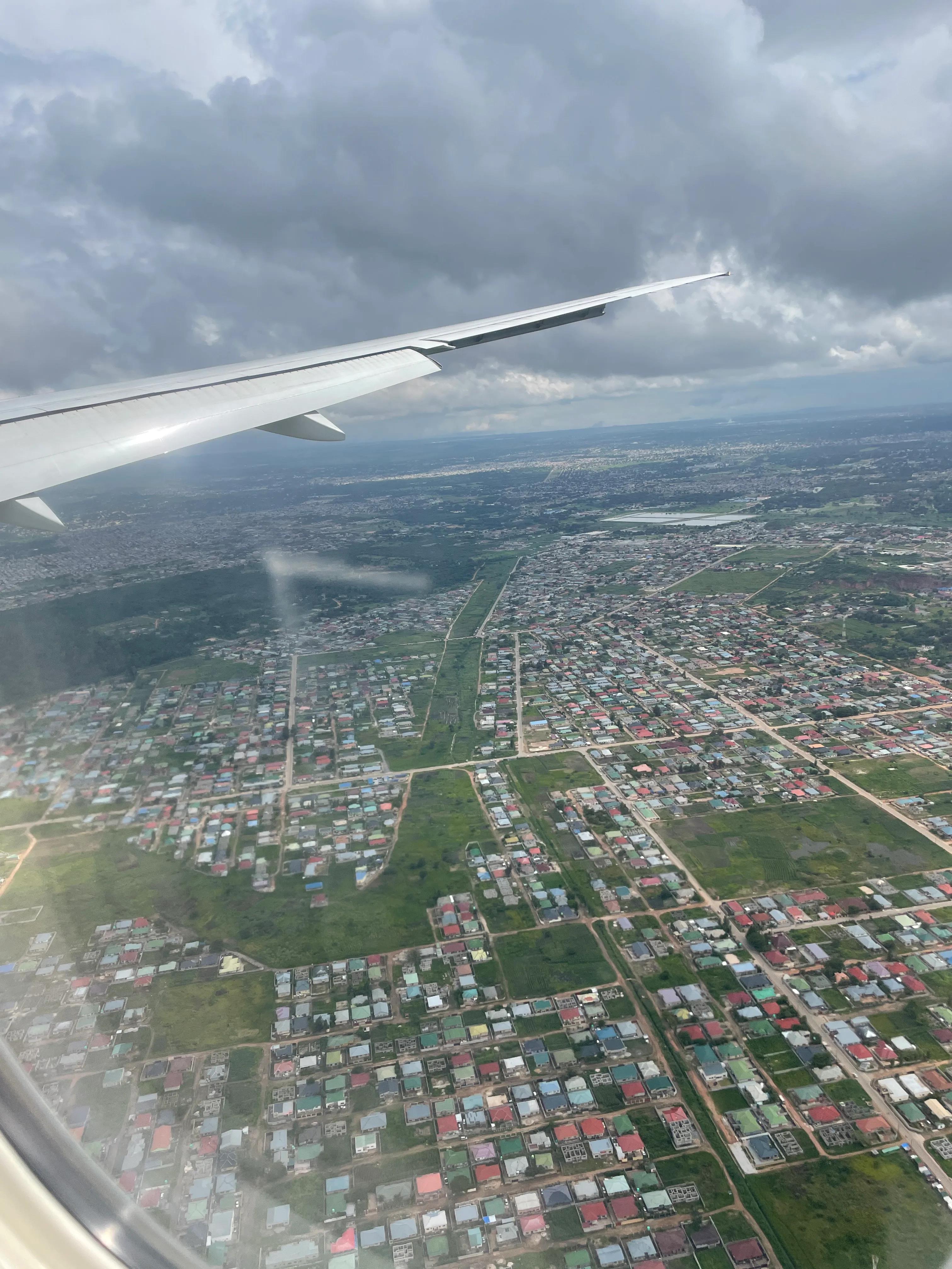 迪拜从沙漠角度看城市,迪拜沙漠中的奇迹之城