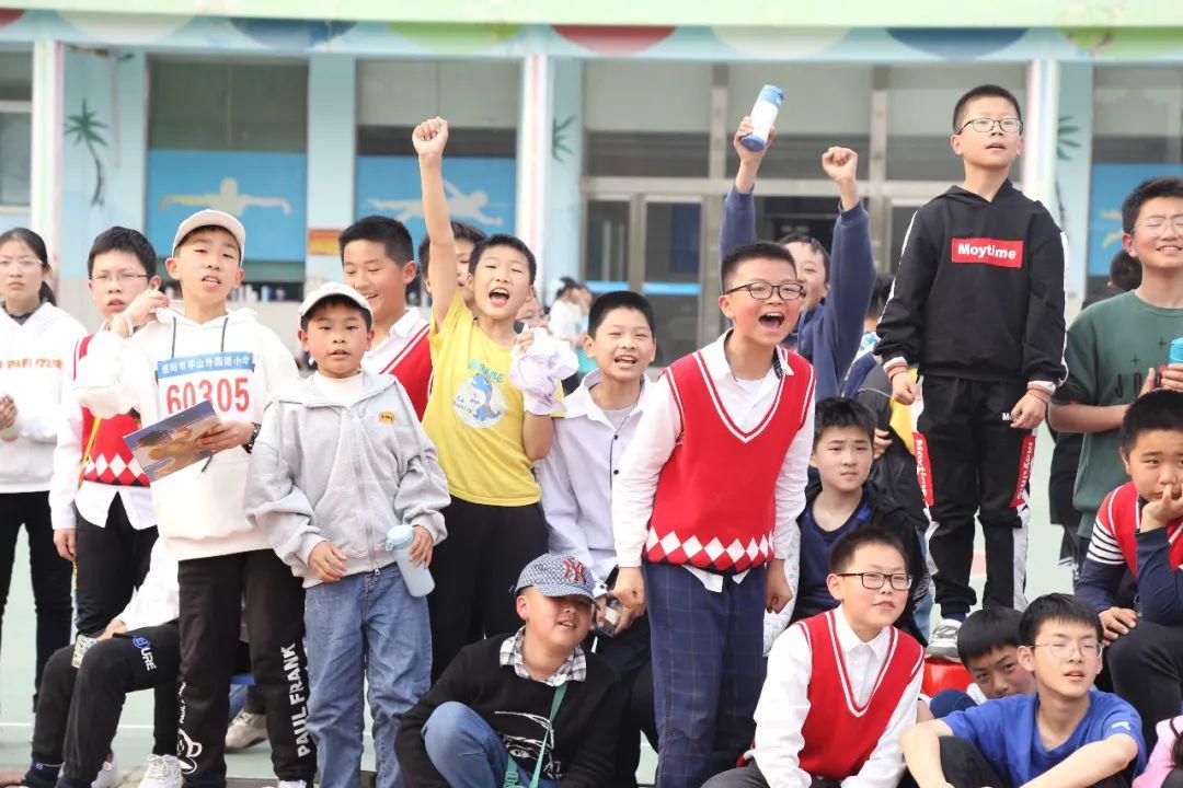 信阳市羊山外国语小学视频,信阳市羊山外国语小学分校