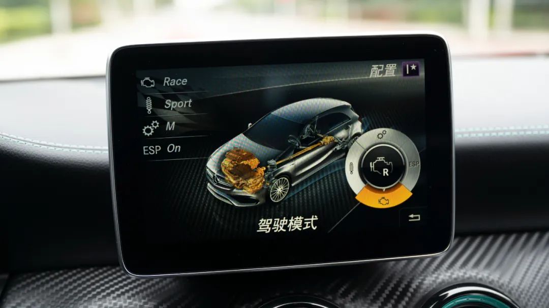 amg车队衣服,amg车队的衣服