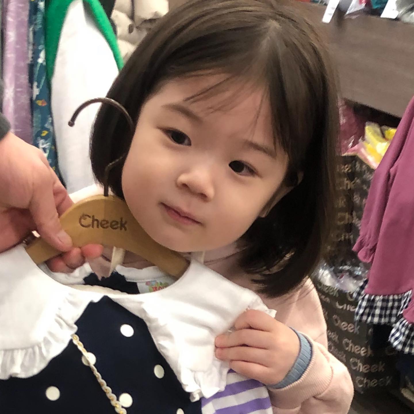 最近超火的可爱小女孩表情包,小女孩可爱萌表情包