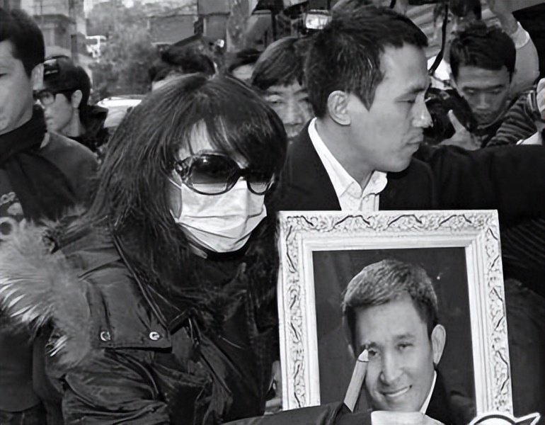 6位绝美女星个个伉俪情深：有为去世4年丈夫生女，有余生不再嫁