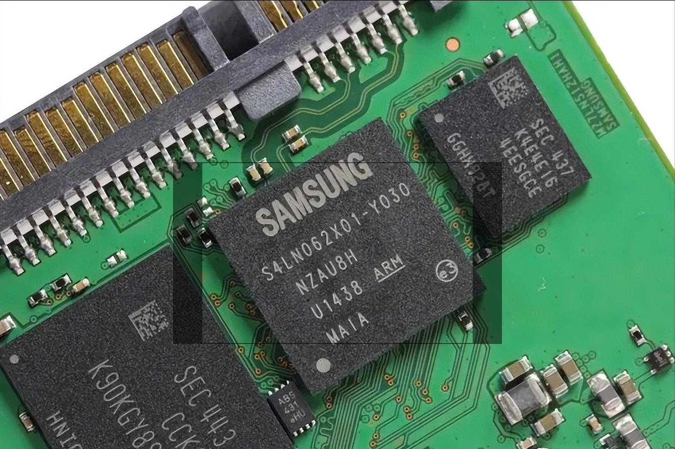 三星固态硬盘最新信息价格,三星固态硬盘价格降下来了吗