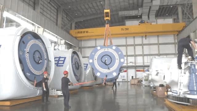 新能源产业崛起助推经济绿色转型,新能源生态环保项目