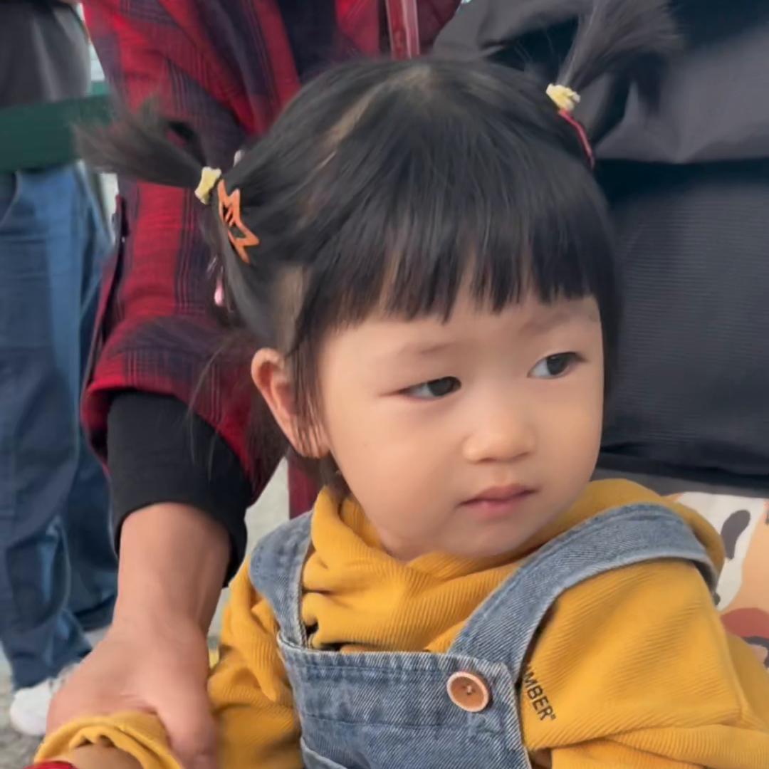 带婴儿坐飞机如何方便出行,带一岁婴儿坐飞机具体流程