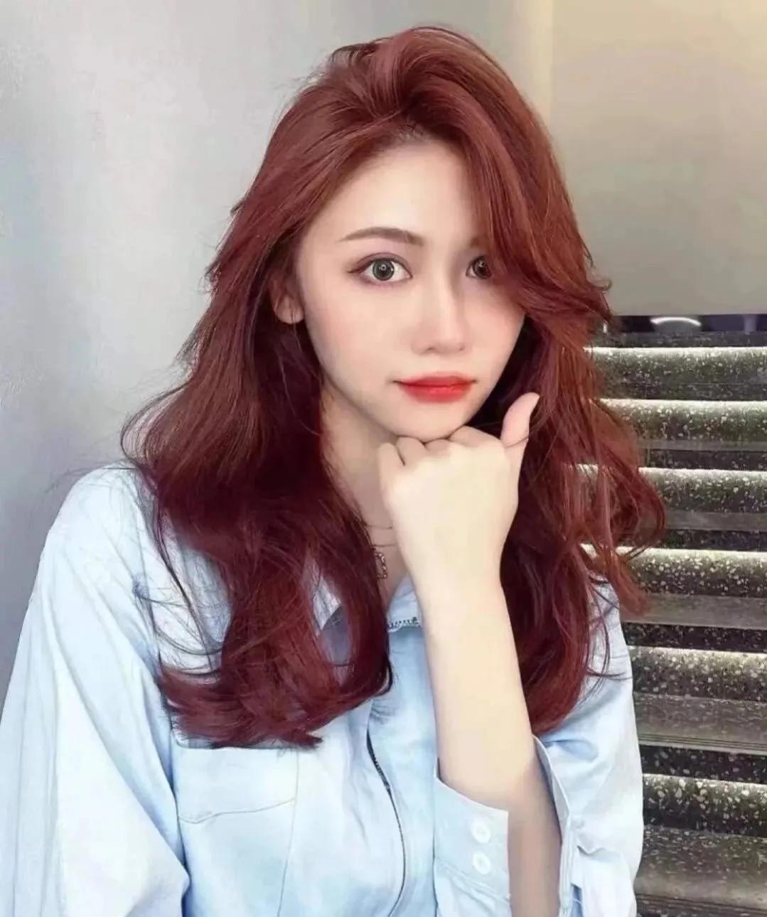 女生中长韩式浪漫气垫烫