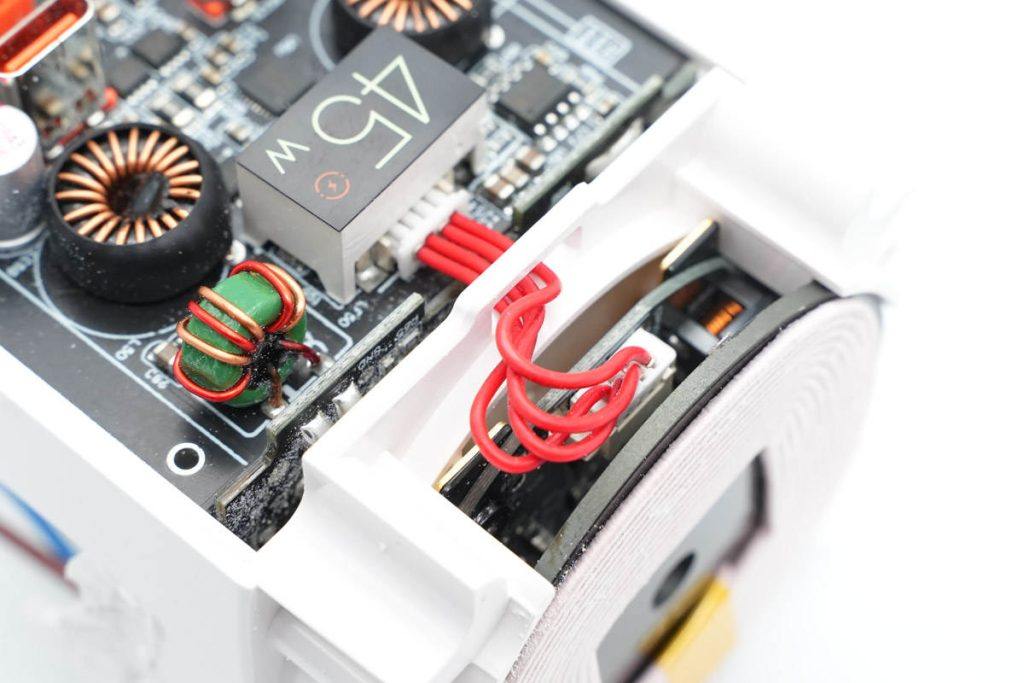 无线快充拆解,27w无线快充拆解步骤