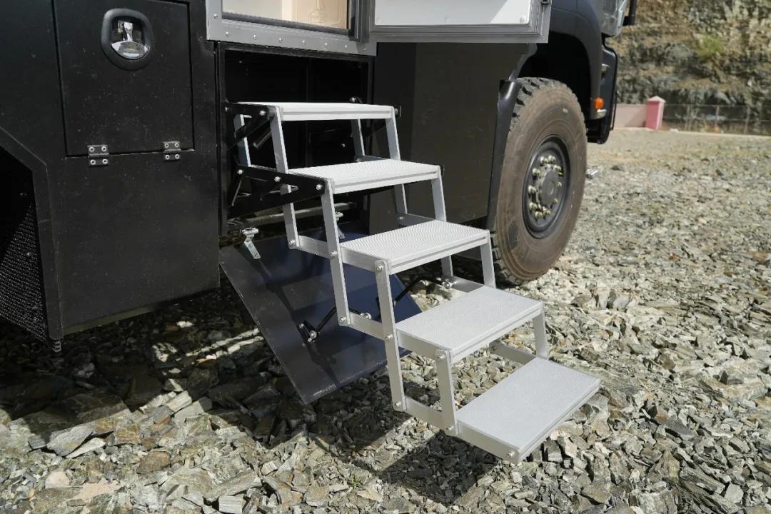 重汽曼恩无疆系列4驱版售价,新重汽曼恩无疆系列4驱版多少钱