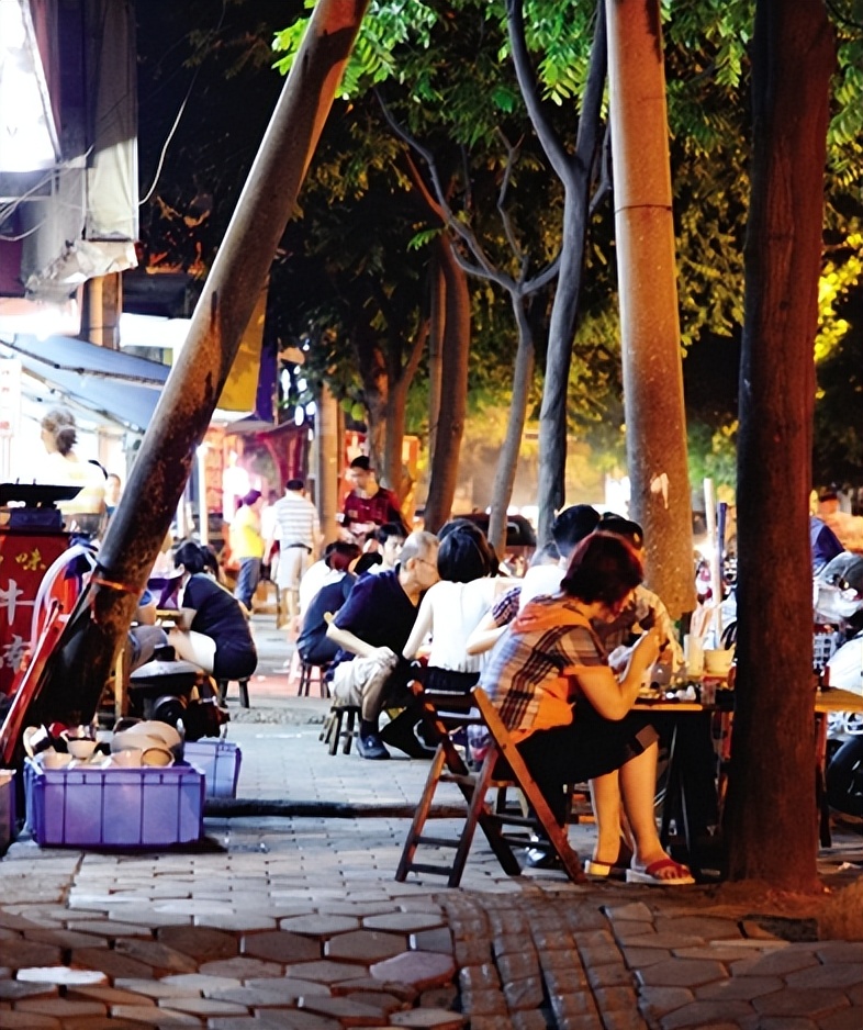 我在南宁创业的经历,在南宁开个夜宵摊一年赚多少钱