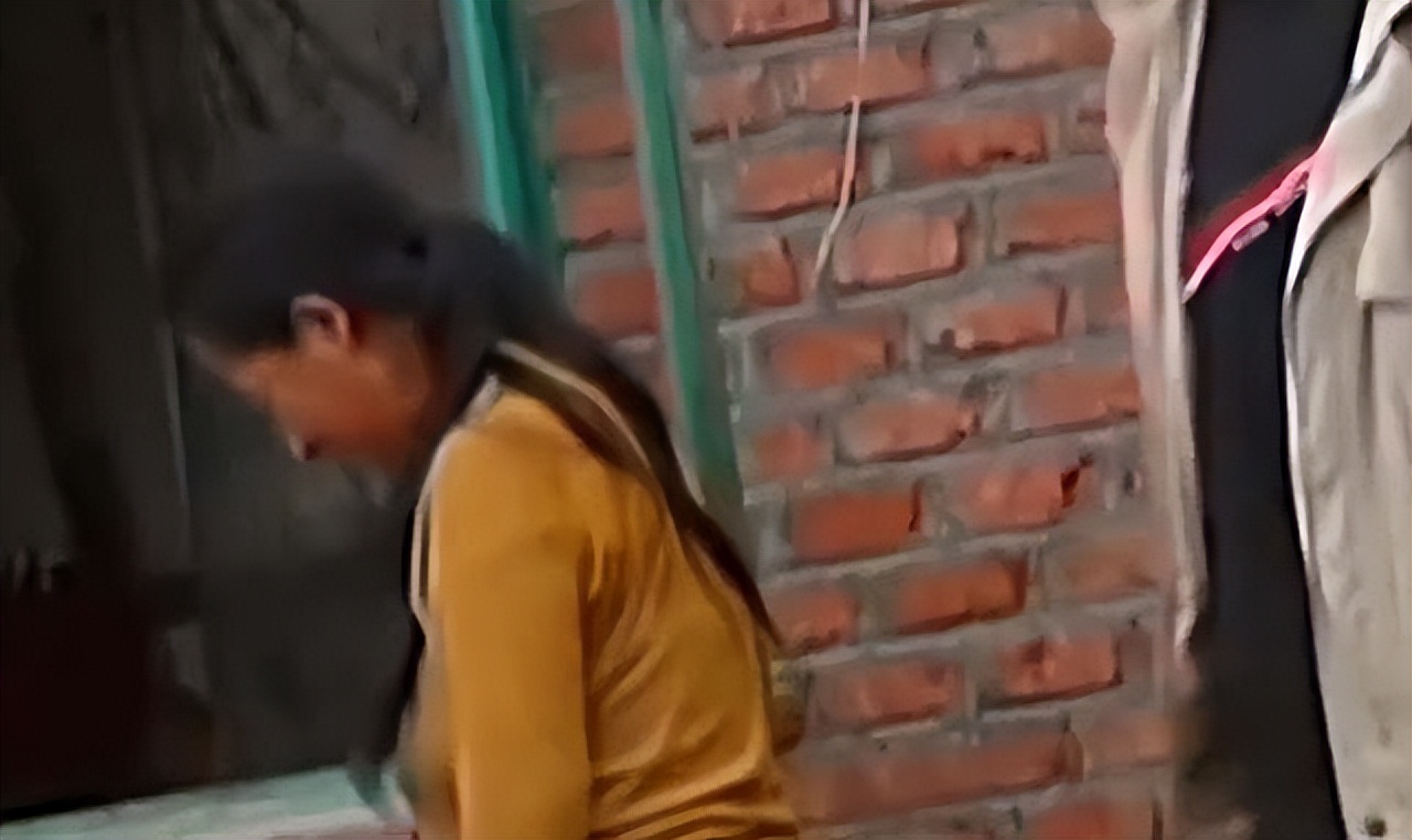 吉林农妇好心收养毒蛇,吉林农夫好心救了一条毒蛇