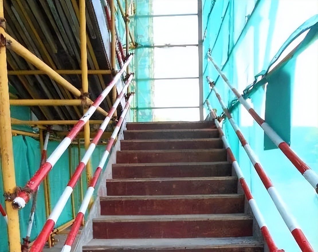 脚手架工程隐患识别图集,脚手架工程安全隐患图片讲解