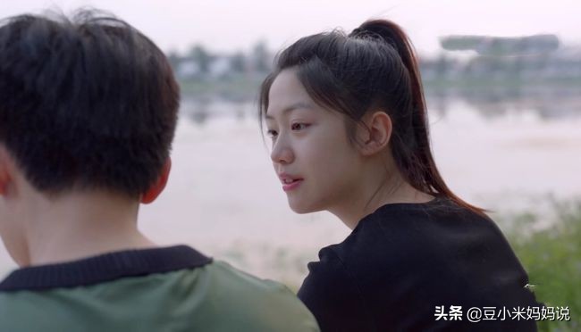 班主任如何与家长沟通早恋问题,小欢喜孩子早恋家长怎么办