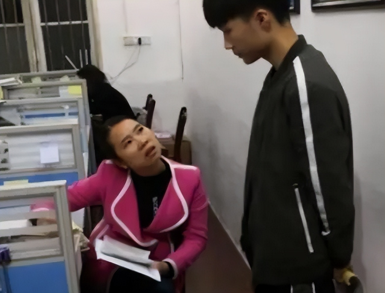 在南昌当高中老师收入有多少,南昌县高中老师一年收入