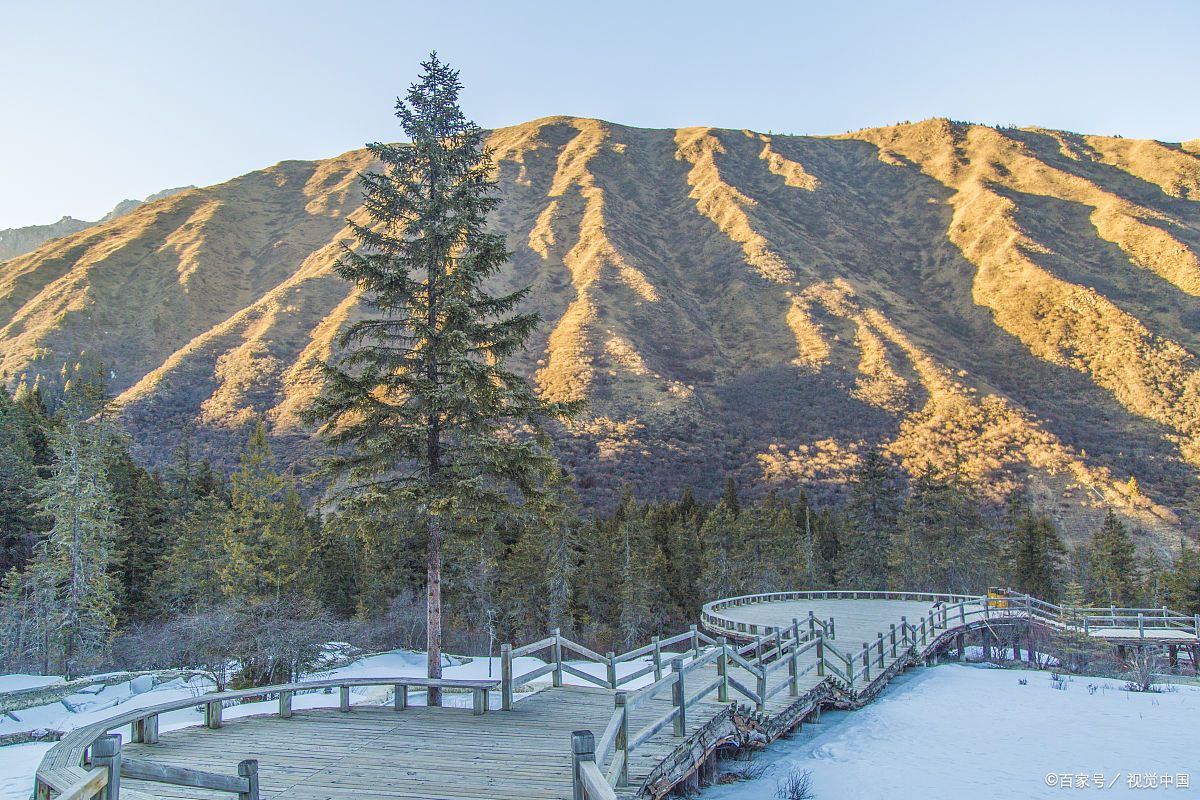 到长白山跟团游价位,去长白山跟旅游团注意什么