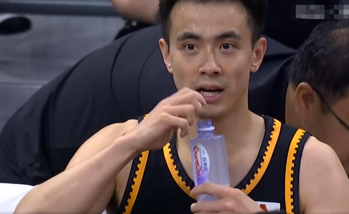 赵继伟总决赛fmvp,赵继伟无解三分完整版