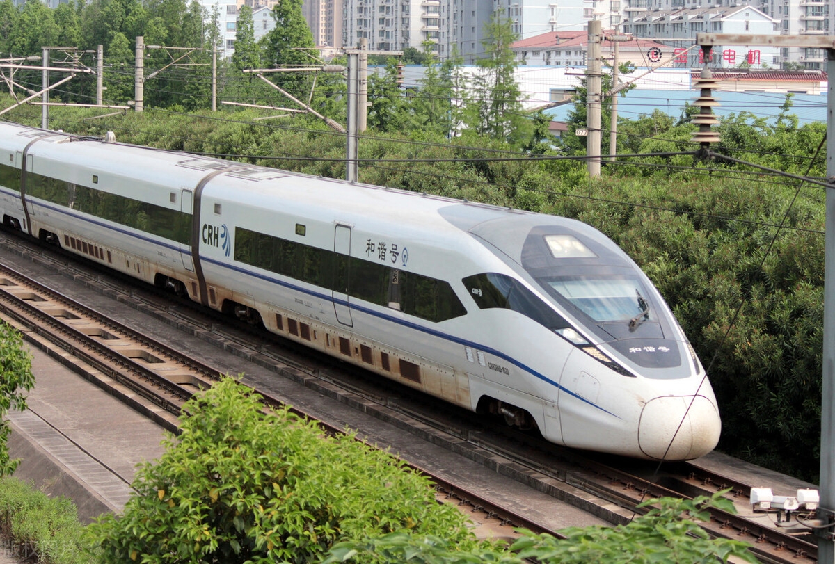 和谐号是g还是d,和谐号g开头