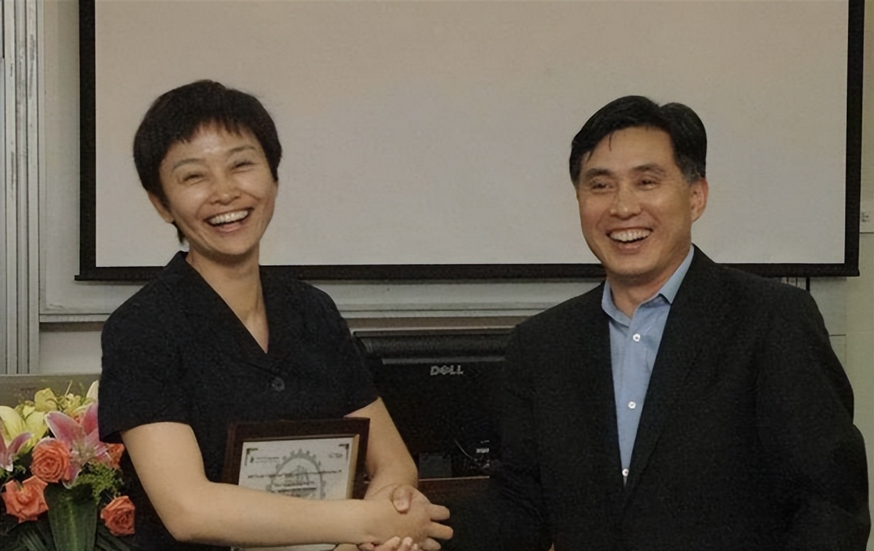 边梅中国第一女保镖视频,国家一级女保镖边梅