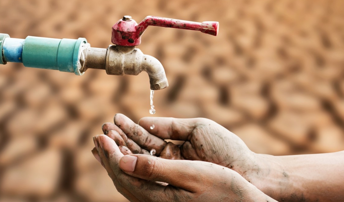 如果地球100年不下雨会怎么样,地球停止下雨100年会怎么样