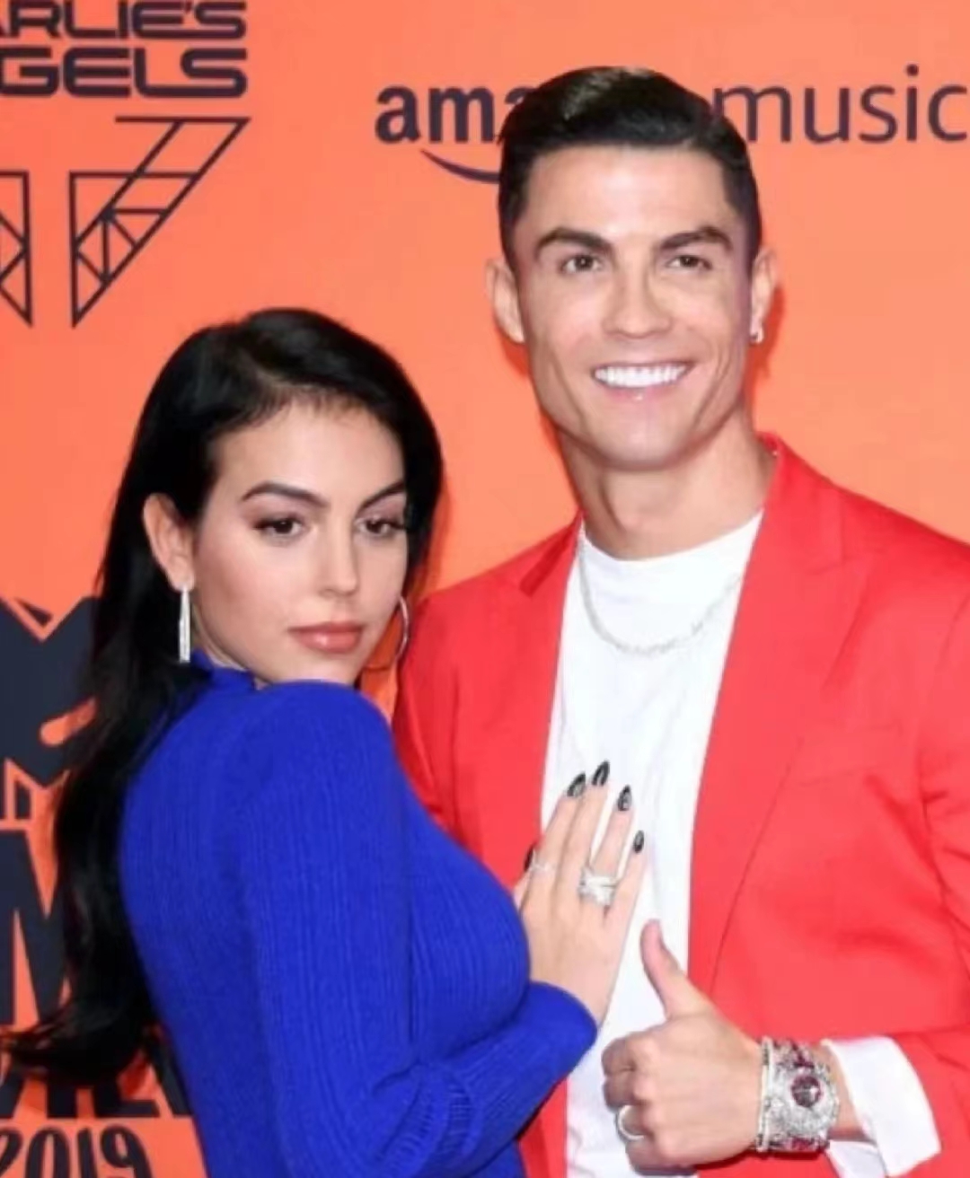 c罗姆巴佩梅西阿根廷队长,阿根廷夺冠梅西与老婆的视频