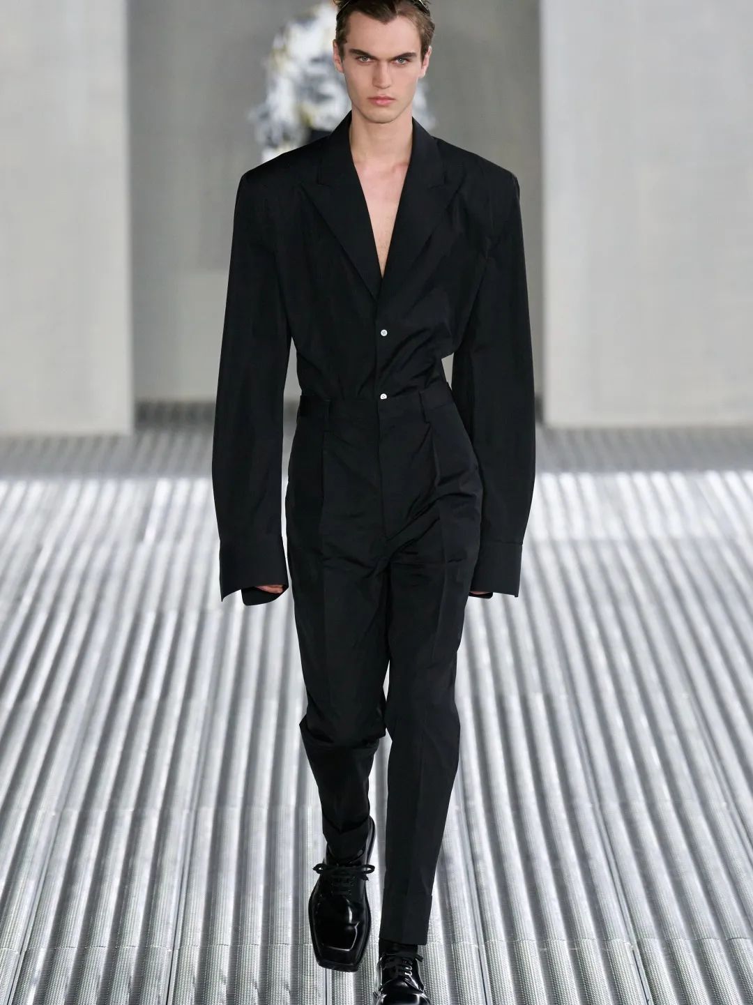 prada2024春夏男装时装秀明星,prada2024早春新款