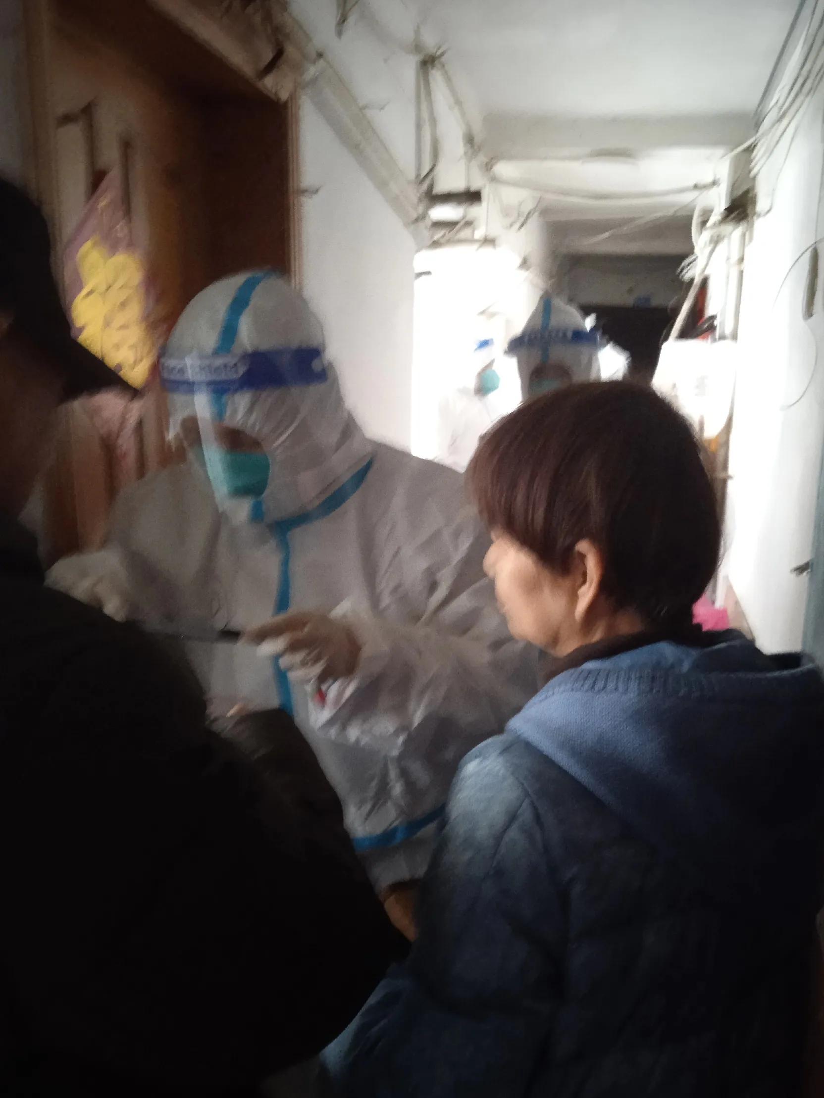 黄码人员能进入郑州吗,黄码人员可以进深圳吗