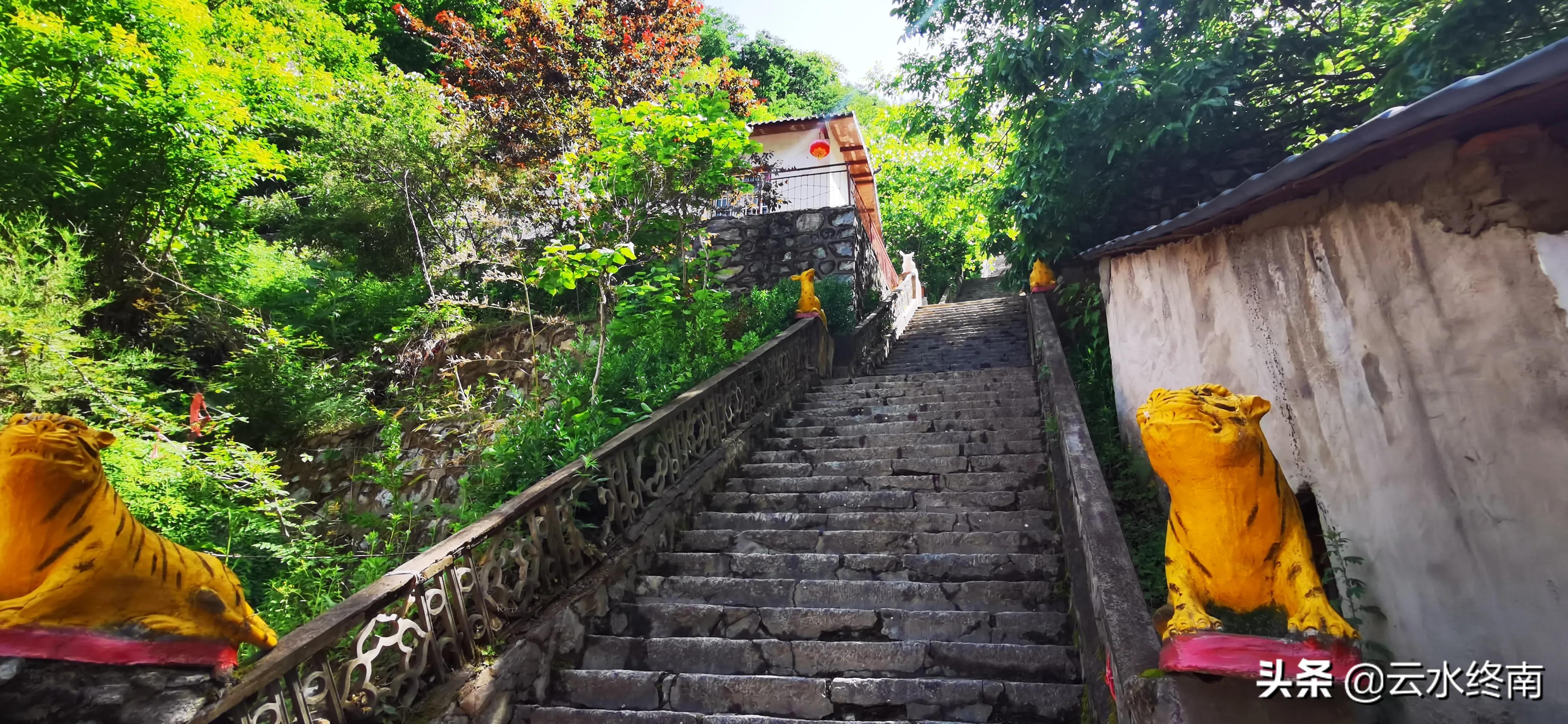 看值不值？登顶沣峪里这个曾经收费的景区，看九鼎万华详细攻略