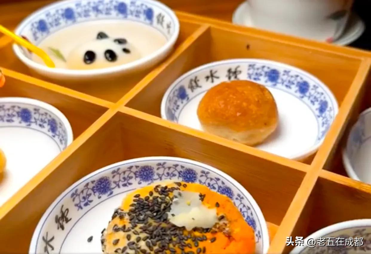 成都到布达拉宫旅游详细攻略,成都自驾张家界旅游详细攻略