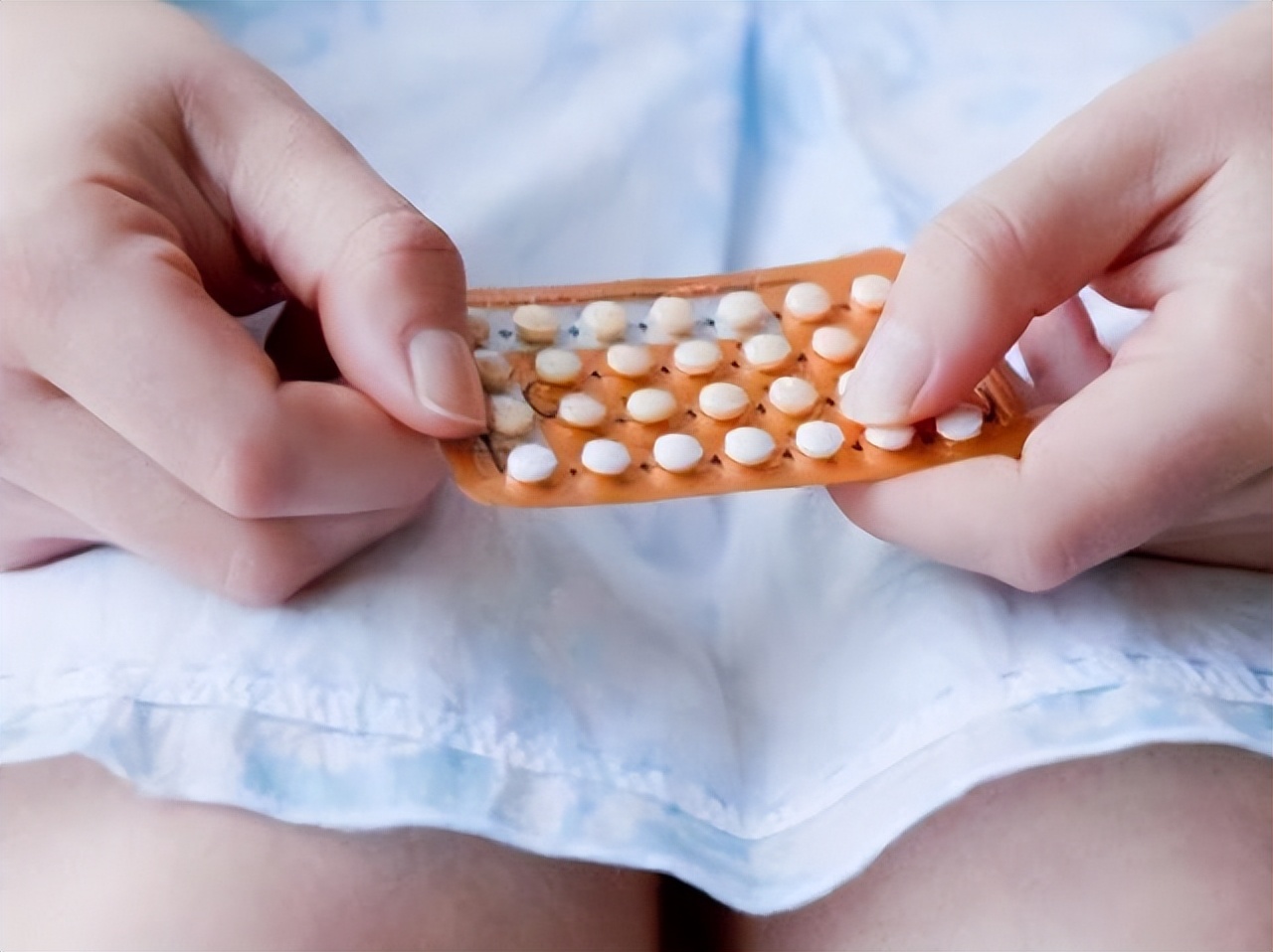 月经前几天是安全期时间表,例假前是安全期还是后是安全期