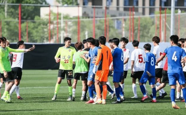 中国男足最新比赛几点开始,中国男足今天比赛时间