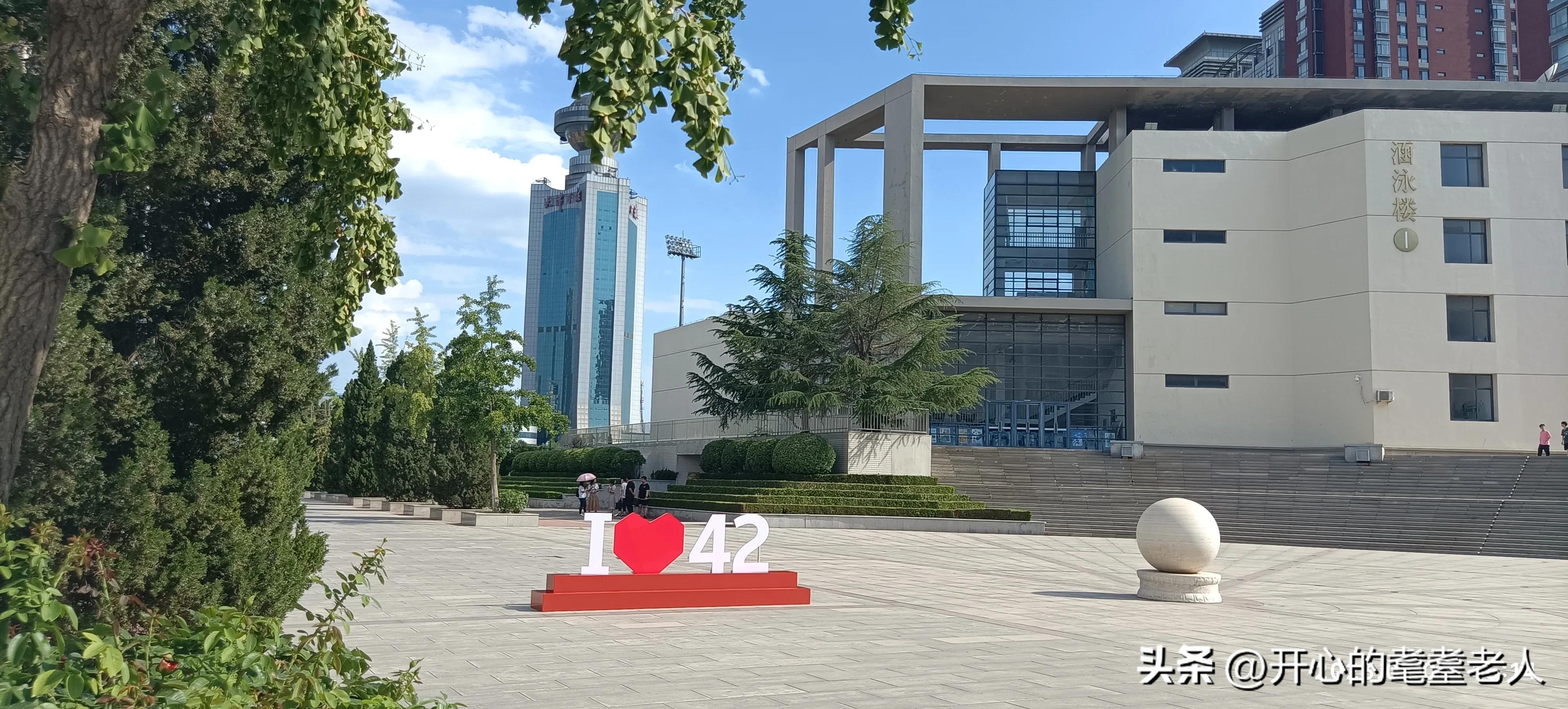 做好准备酷暑出门逛逛