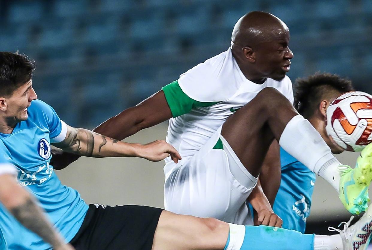 中超积分榜山东泰山vs上海海港,中超积分排名泰山队落后榜首