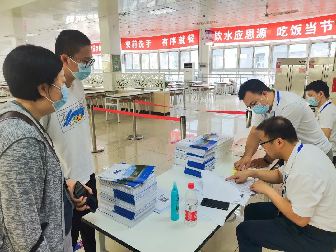 济南高一学生报到,济南中学东校区新高一报到