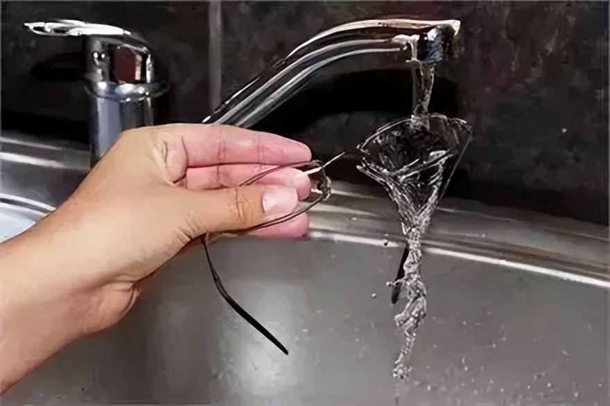 眼镜又磨花了教你几招,眼镜有一点磨花了怎么办