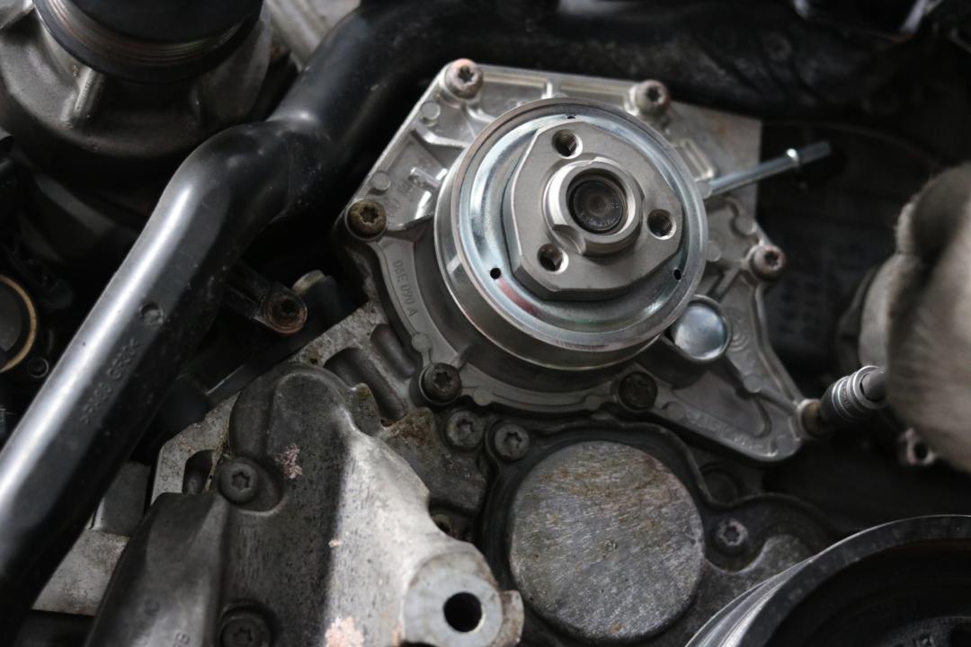 06年丰田霸道汽车翻新全过程,从山西拉回来的车