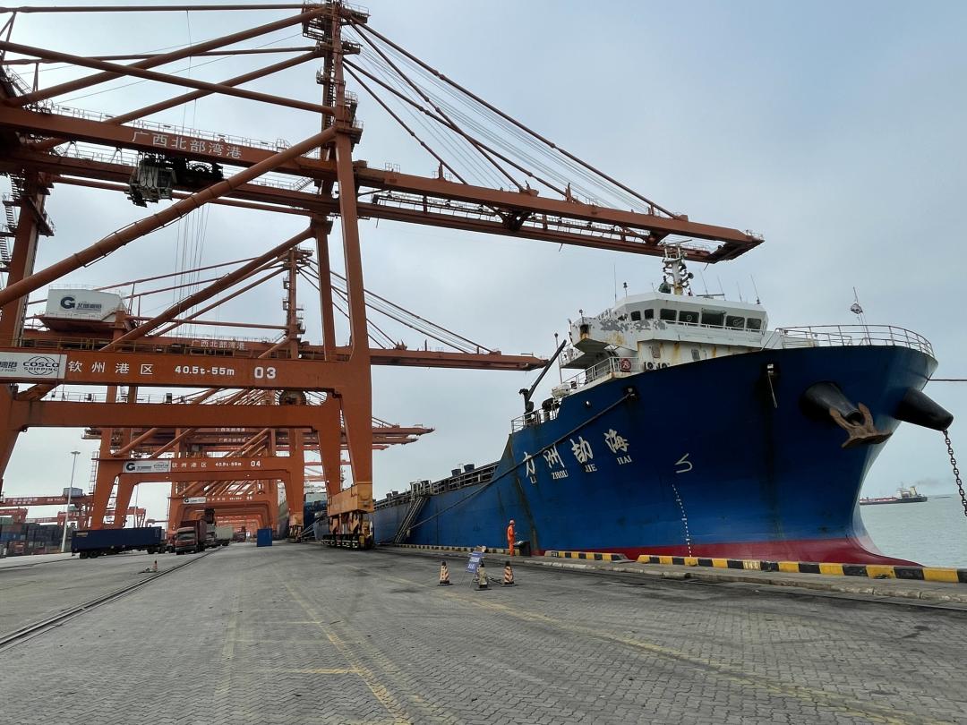 钦州港外贸集装箱航线,钦州港进出口贸易怎么做