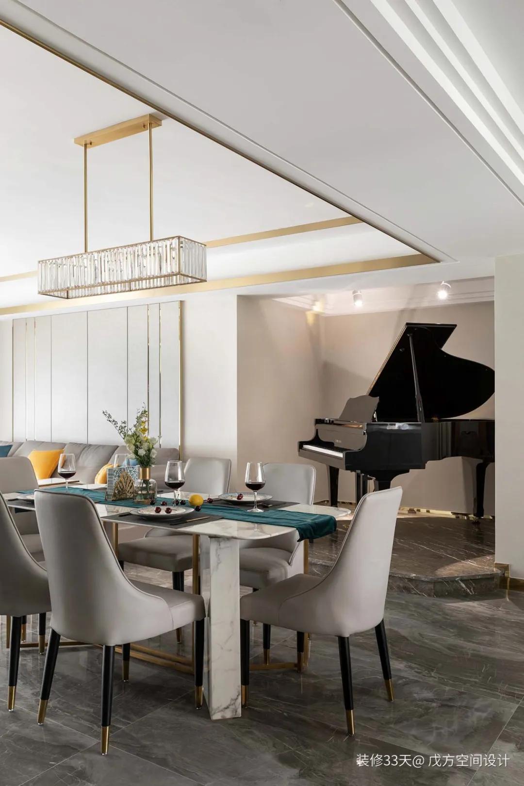 想要轻奢但预算低怎么办？金属、鎏金、大理石、钢琴、皮革、木地