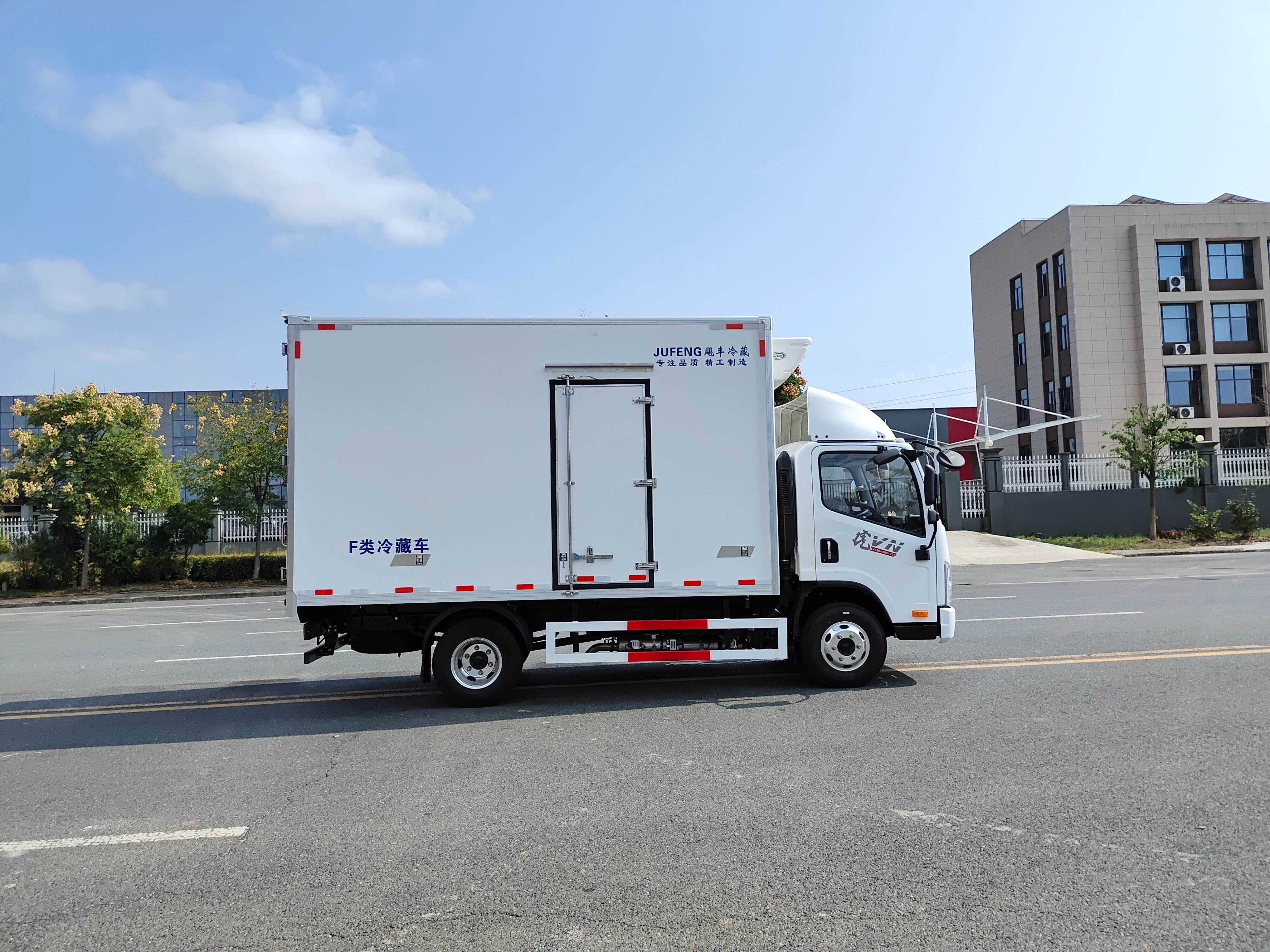 解放虎v蓝牌冷藏车推荐,解放虎vn冷藏车怎么样